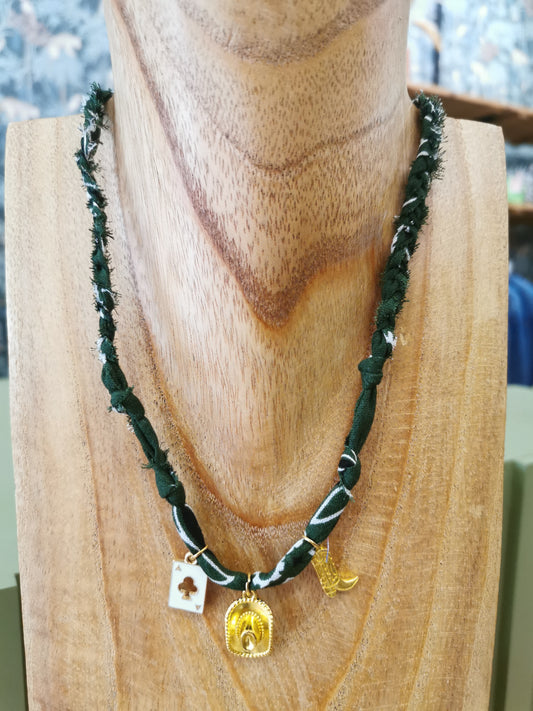 Collier BANDANA VERT