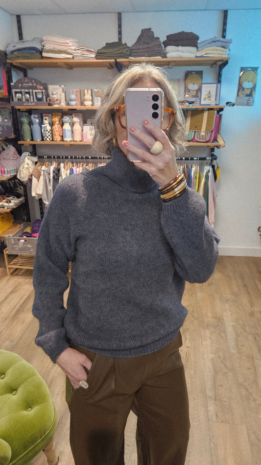 Pull GRIS - Romy