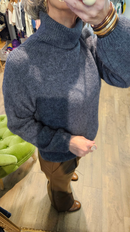 Pull GRIS - Romy
