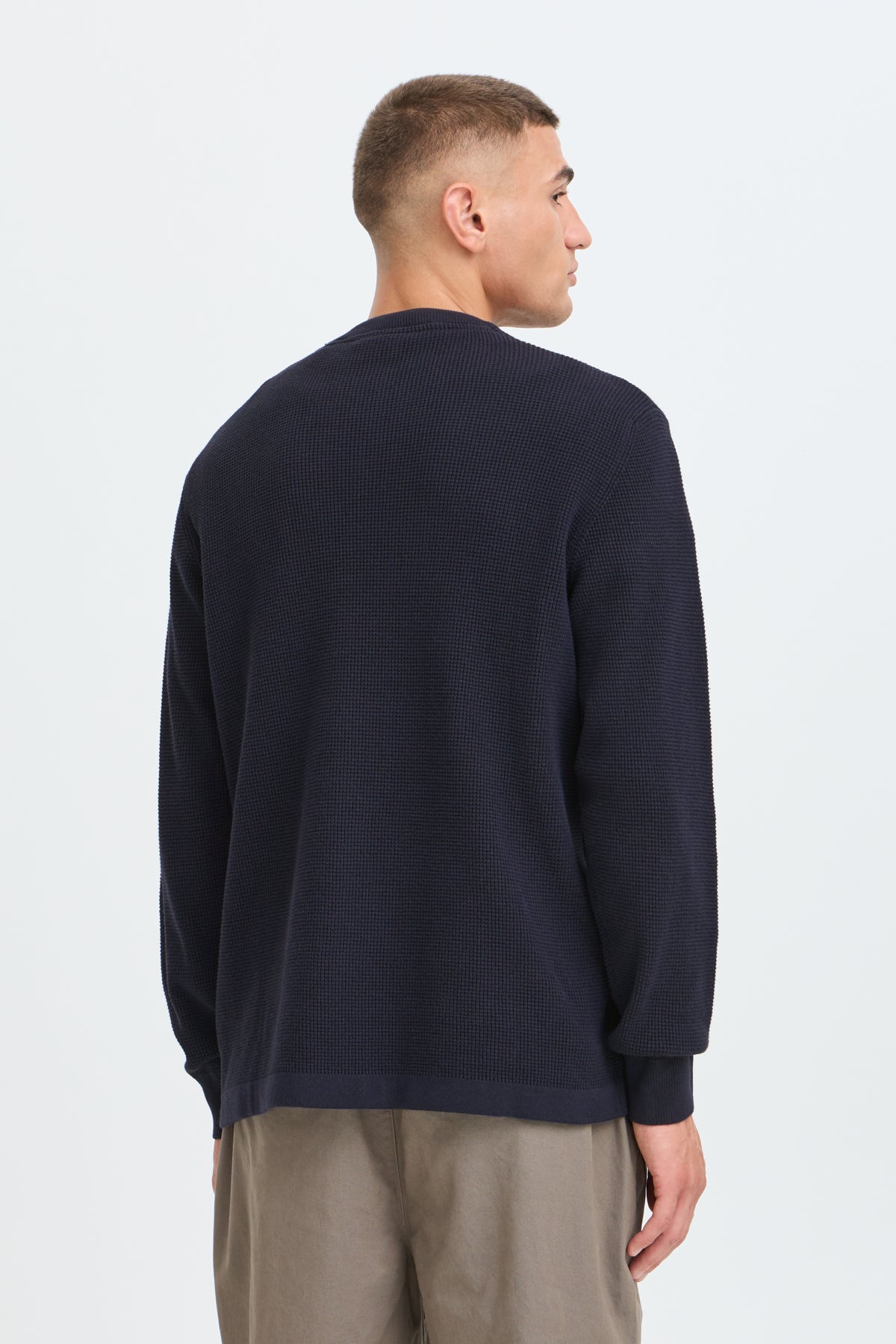 Pull INSIGNIA BLUE - Sdvian Crew