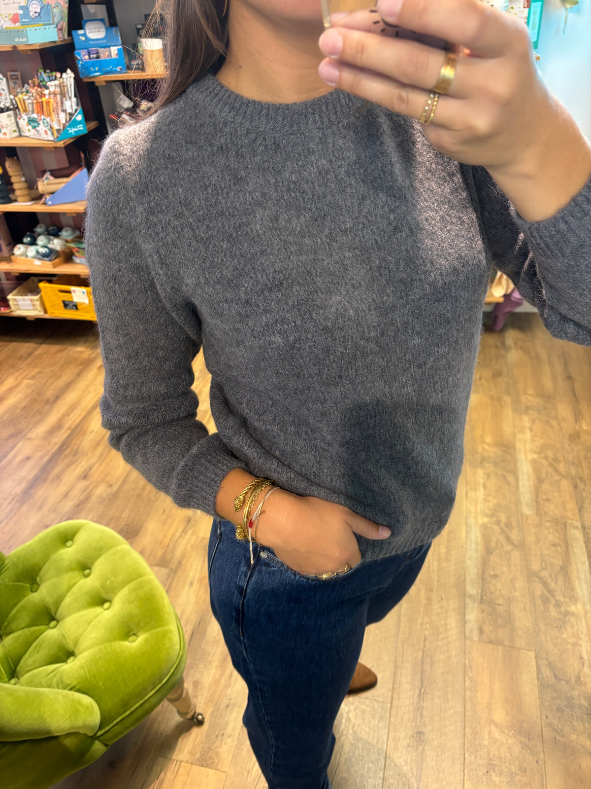 Pull GRIS - Ilona
