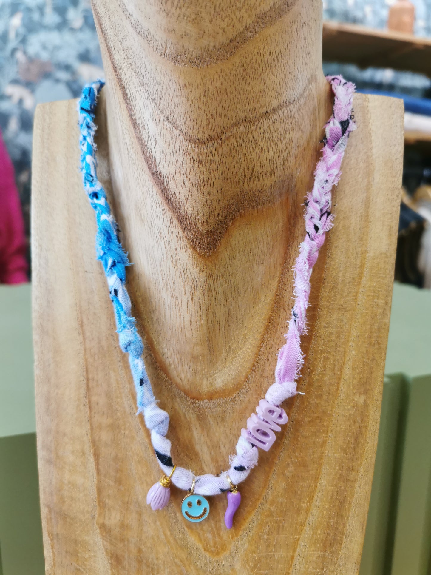 Collier BANDANA MULTICOLOR