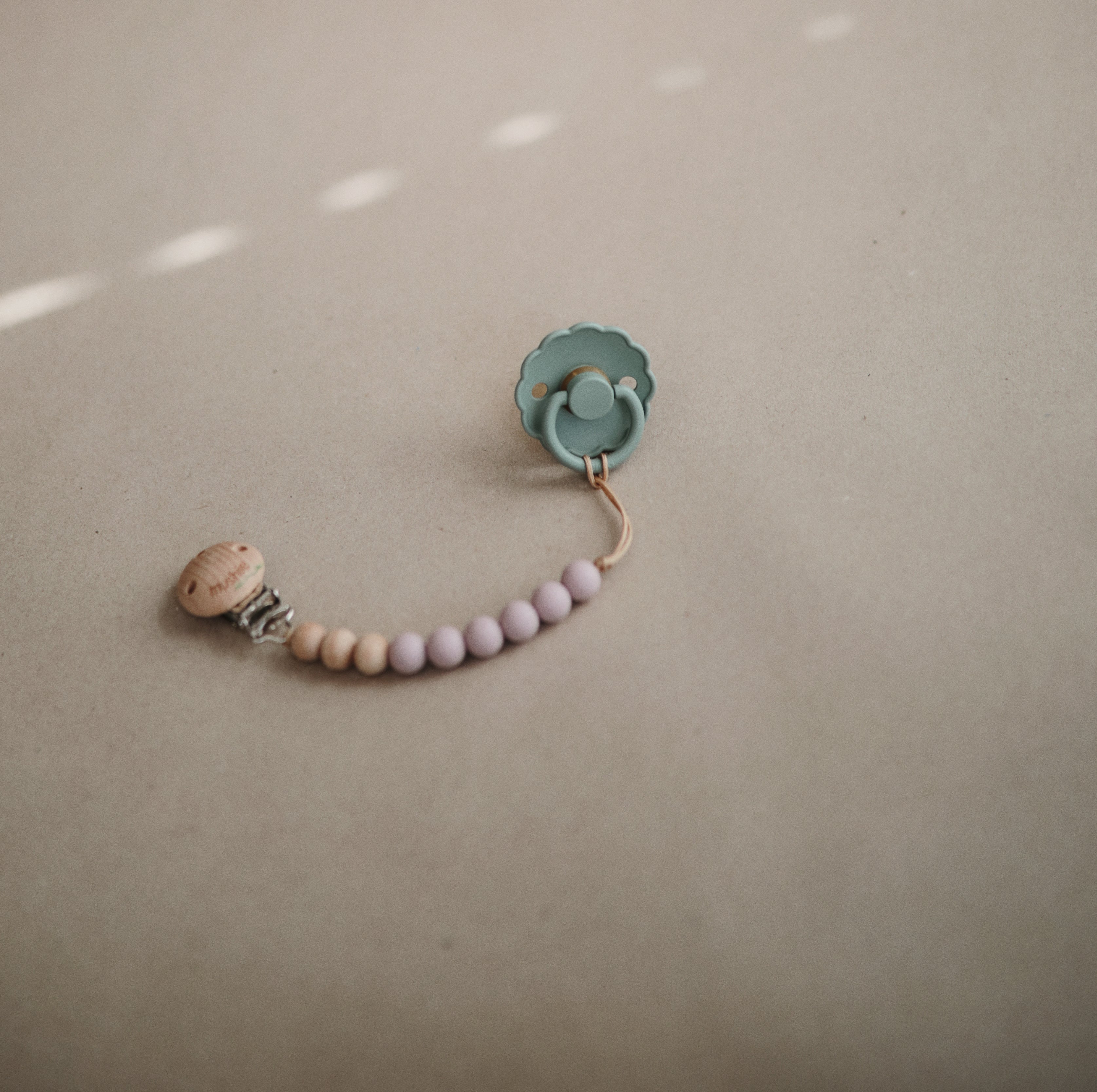 Attache sucette Halo - MAUVE
