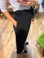 Charger l&#39;image dans la galerie, Pantalon BLACK - Iherian

